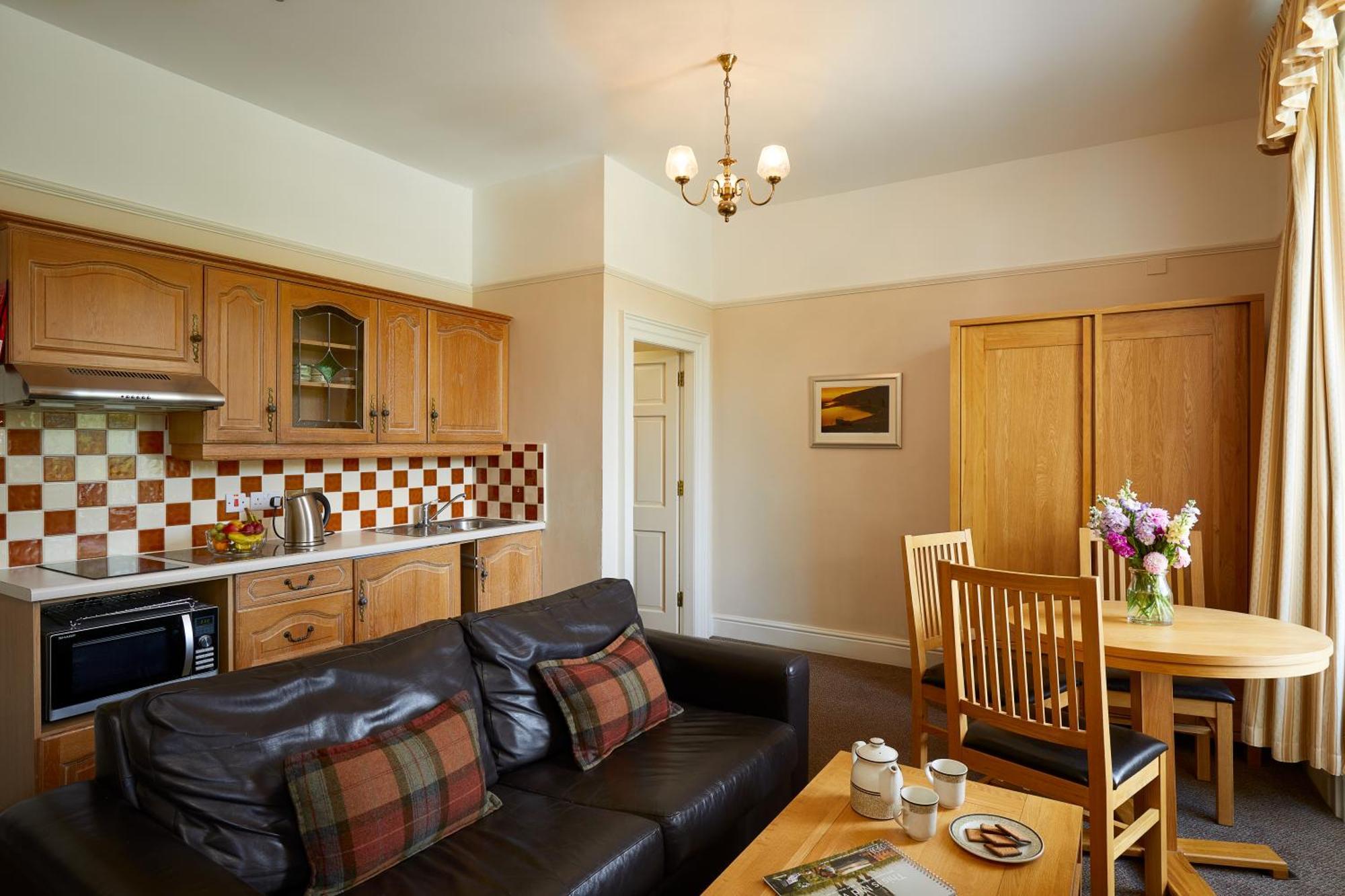 Macdonald Plas Talgarth Resort Pennal Экстерьер фото