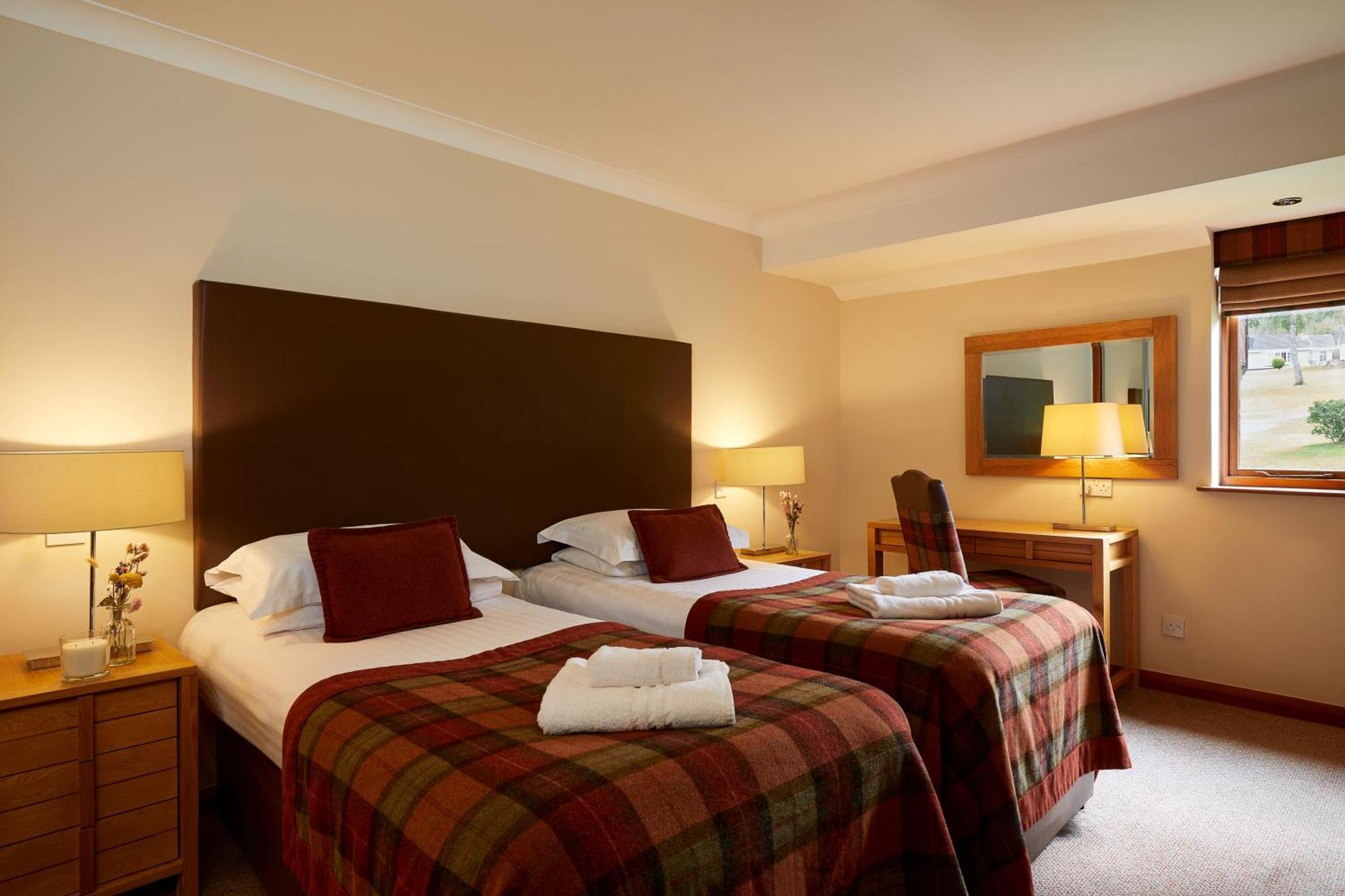Macdonald Plas Talgarth Resort Pennal Экстерьер фото